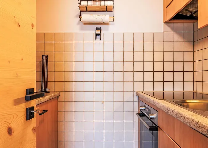 Olympic Fe6 By Interhome ナンダ